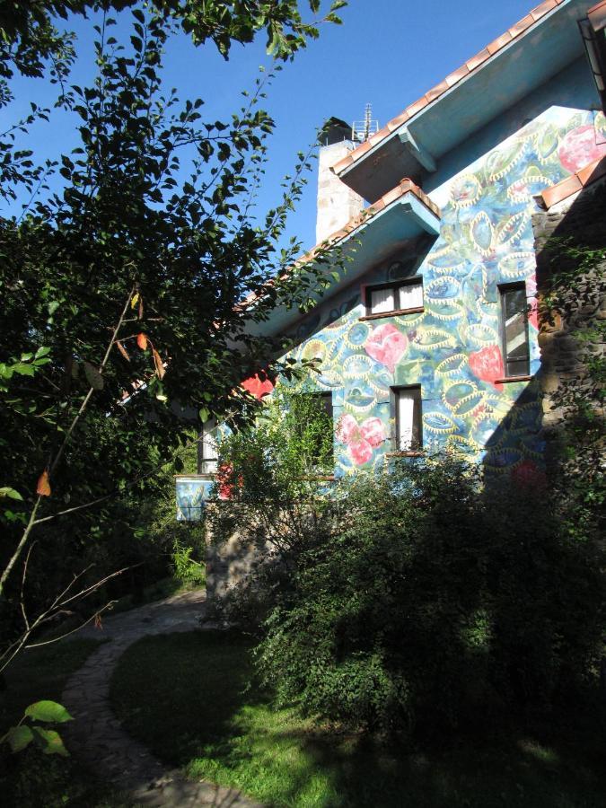 Hugoren Egoitza Zubialde Exterior foto